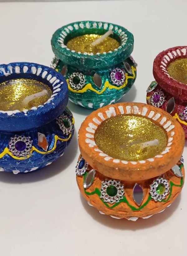 Handpainted Matki Diya with Wax, Set of 4, #MakeinINDIA - Image 4