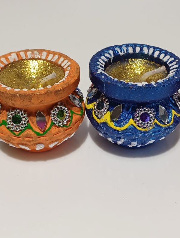 Handpainted Matki Diya with Wax, Set of 4, #MakeinINDIA - Image 5