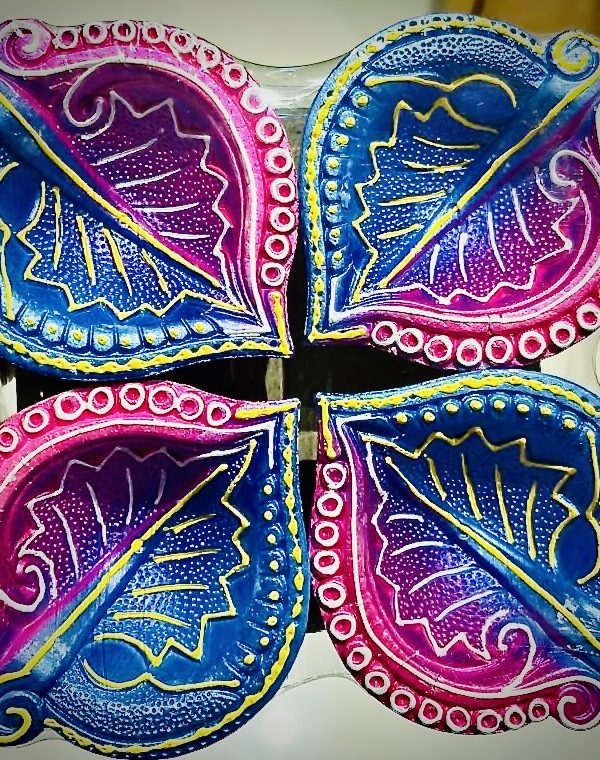 Pan shaped Colorful Diya in large size #MakeinINDIA