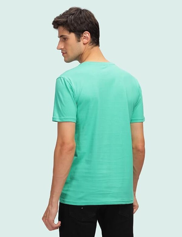 Men's Solid Round Neck Tshirt - Green - Image 2