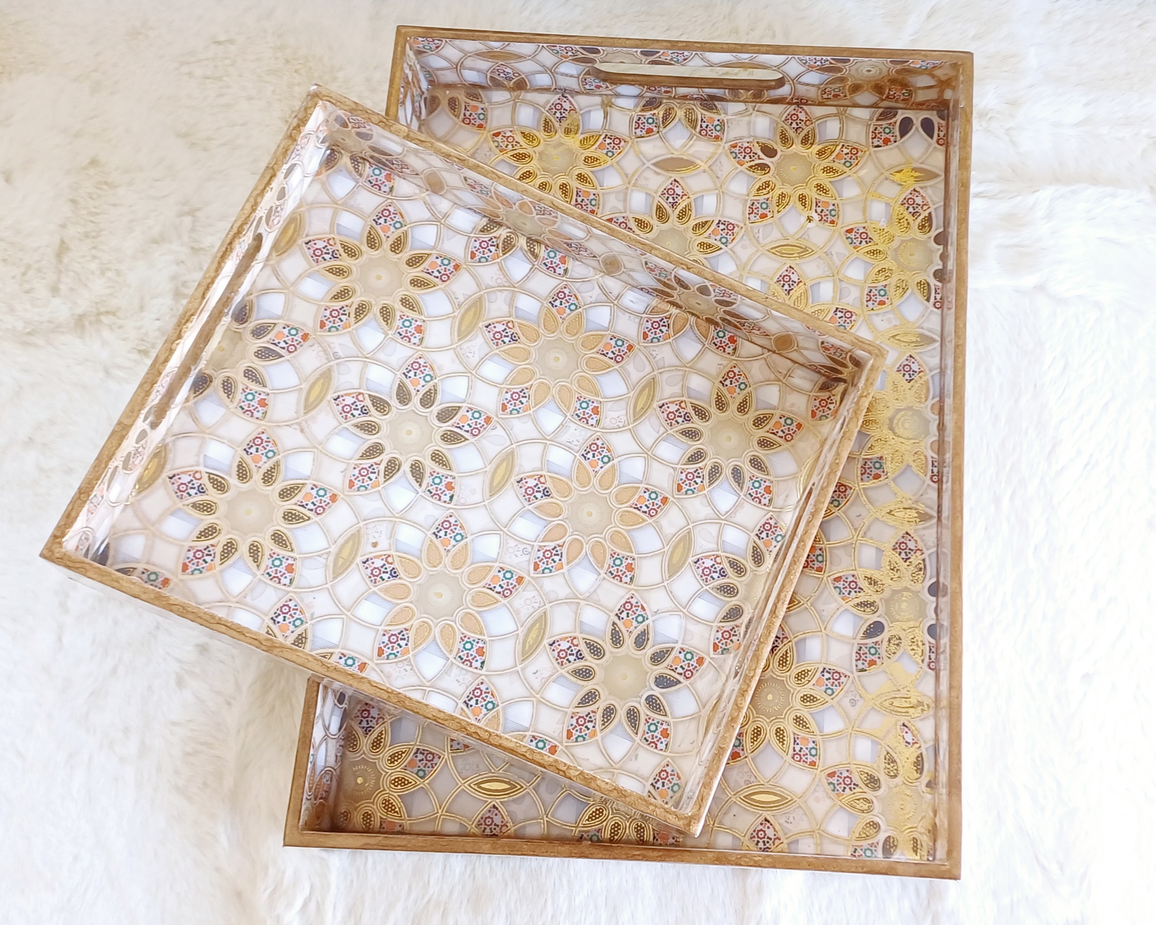 Wooden Rectangle Kitchen Serving Tray - Flower design with White and Golden Color - Set of 2