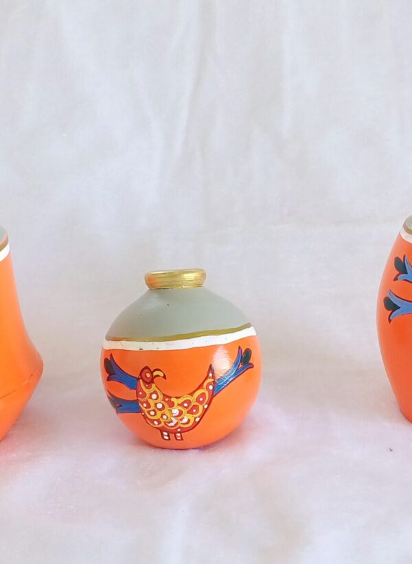 Decorative Ceramic Vases with Bird Design, Orange and Grey, Set of 3 - Image 3
