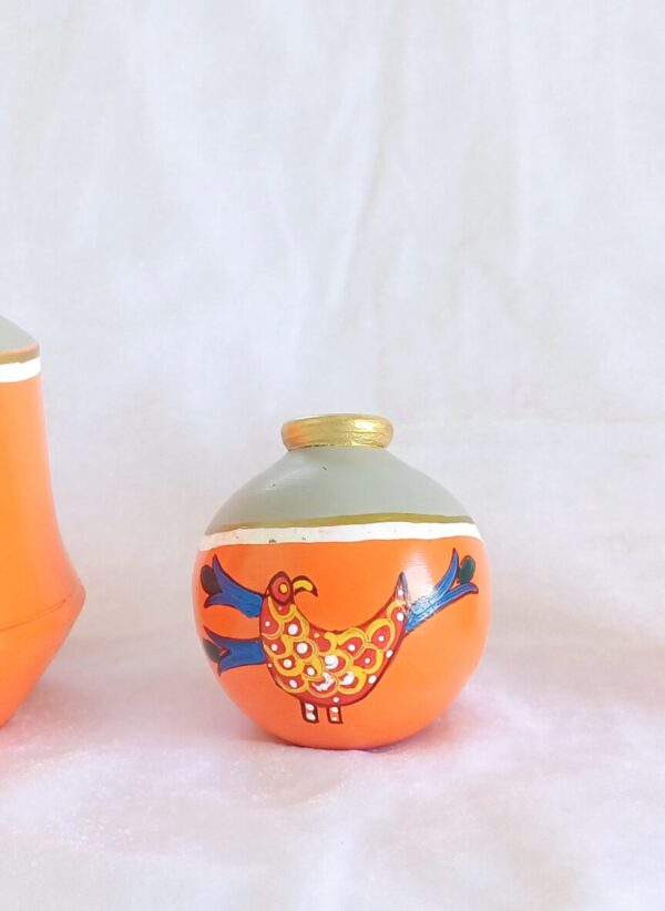 Decorative Ceramic Vases with Bird Design, Orange and Grey, Set of 3 - Image 4
