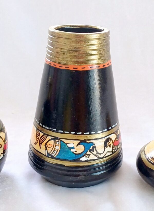 Decorative Terracotta Vases with Fish Design, Black and Gold, Set of 3