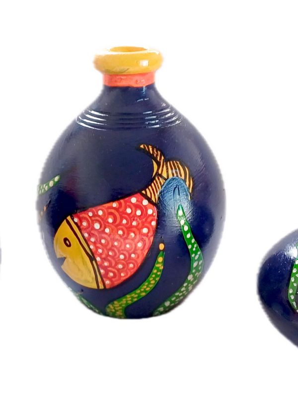 Decorative Terracotta Vases with Fish Design, Navy Blue and Yellow, Set of 3 - Image 6